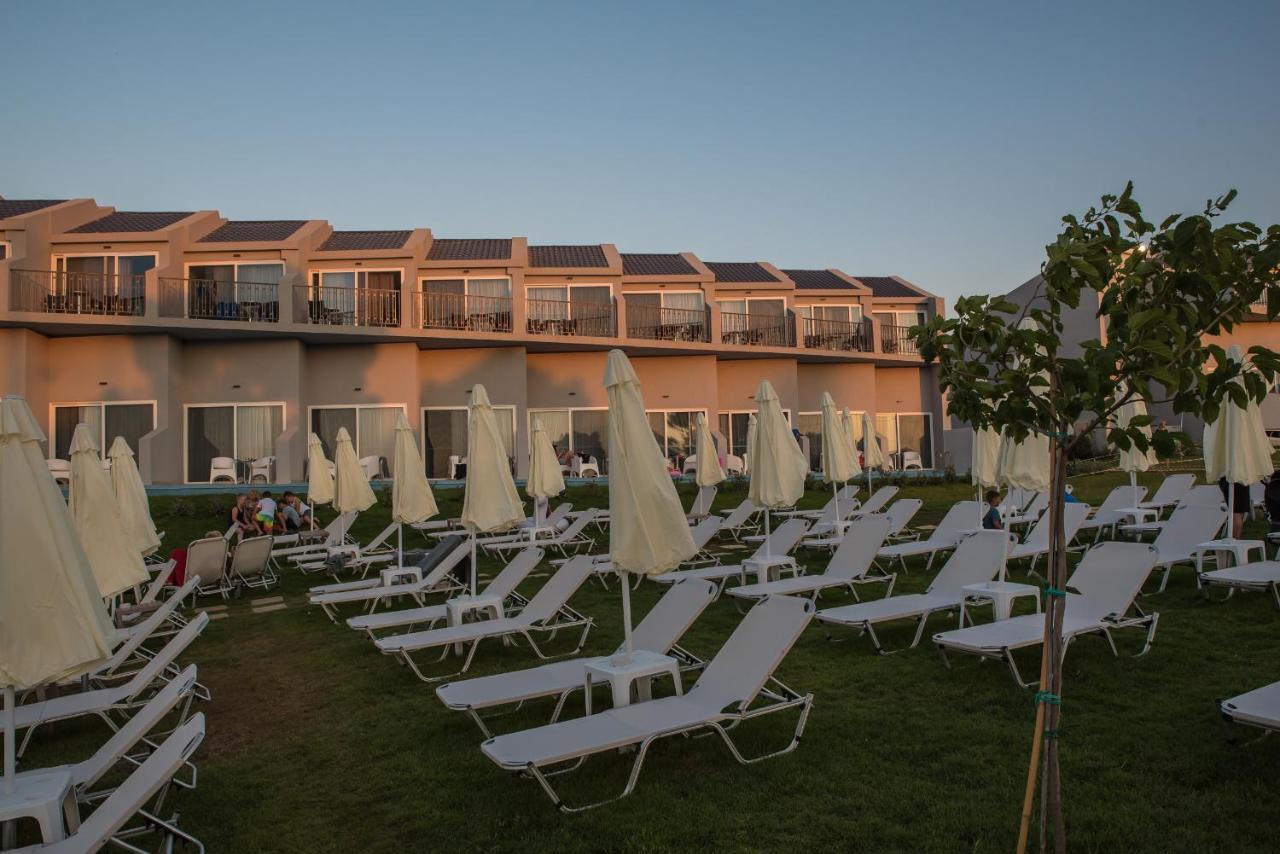 Golden Coast Resort Kypseli Eksteriør bilde
