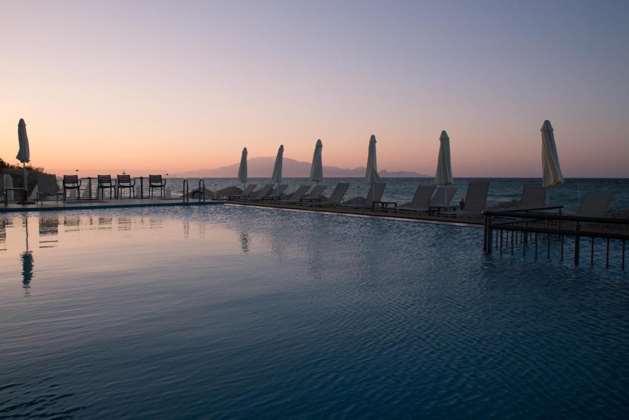 Golden Coast Resort Kypseli Eksteriør bilde